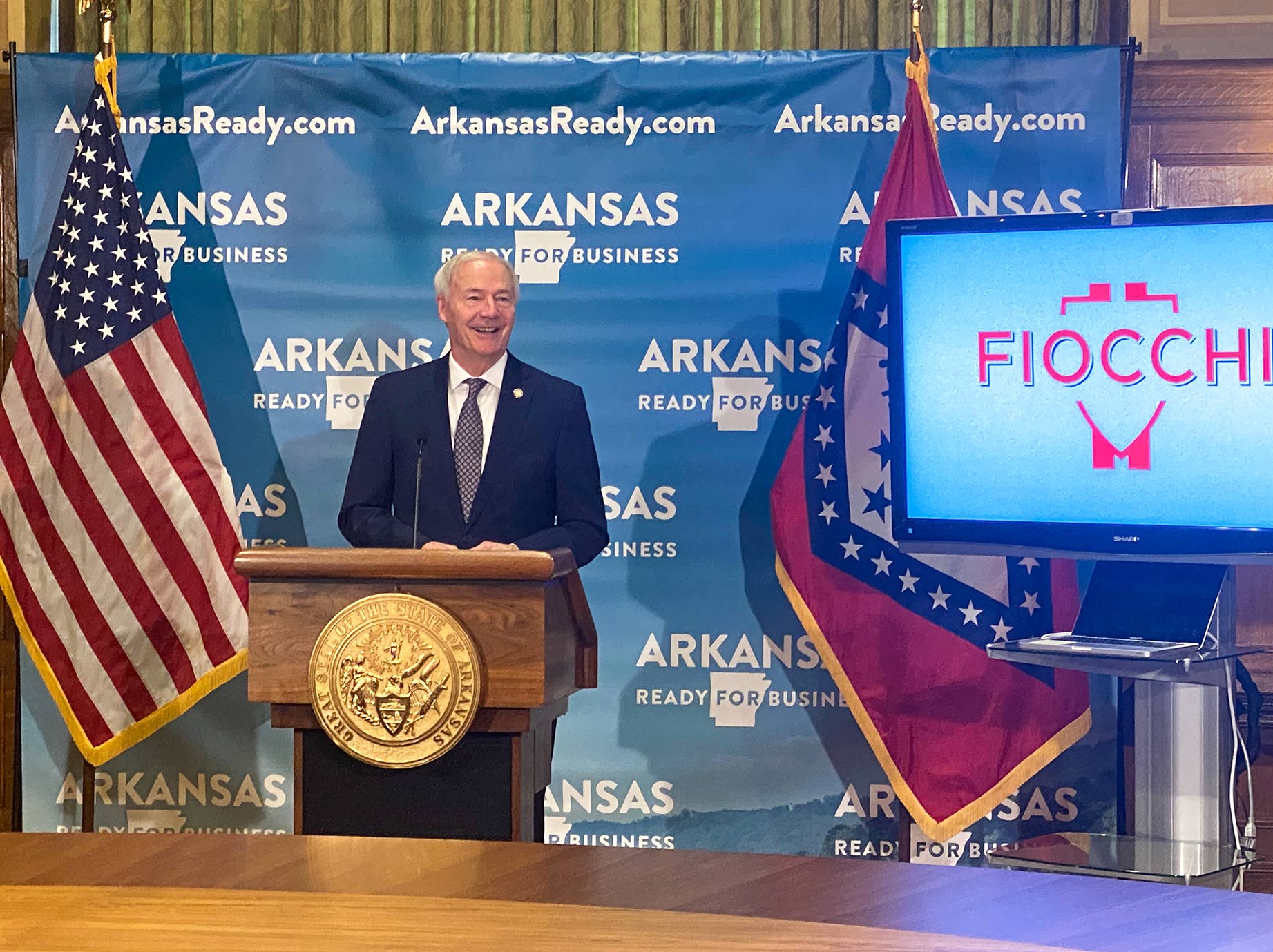 Governor Hutchinson at Fiocchi announcement 